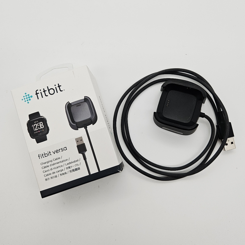 FITBIT | Versa charging cable